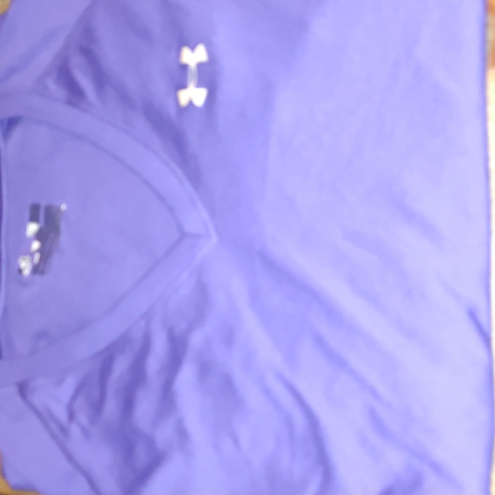 Preloved Under Armour purple blouse